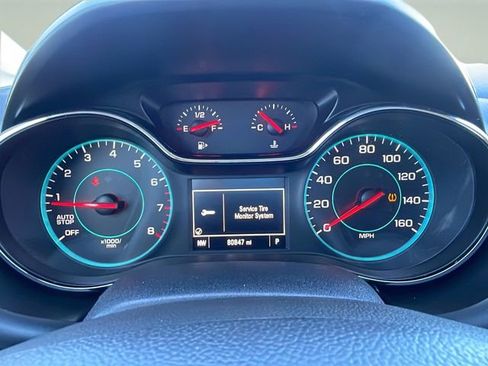 Used 2017 Chevrolet Cruze LS image 23