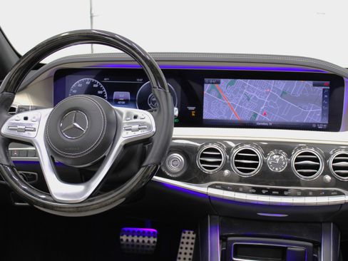 Used 2018 Mercedes-Benz S 560 Sedan image 56