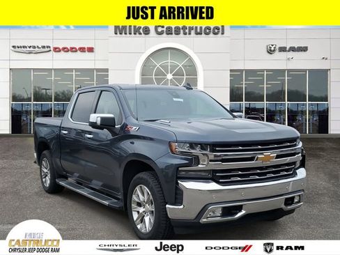 Used 2020 Chevrolet Silverado 1500 LTZ w/ LTZ Premium Package image 1