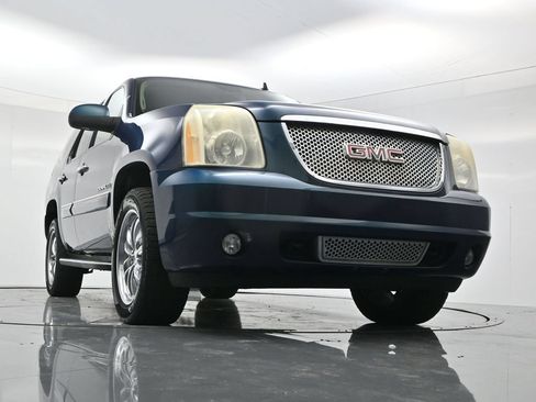 Used 2007 GMC Yukon Denali AWD/4WD image 44