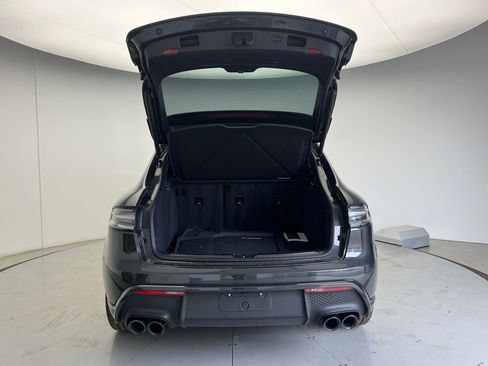 Certified 2023 Porsche Macan GTS image 20