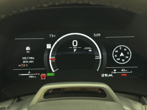 Used 2025 Lexus TX 500h AWD w/ Technology Package image 19