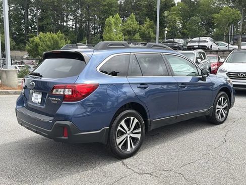 Used 2019 Subaru Outback 3.6R Limited w/ Popular Package #2 AWD/4WD image 7