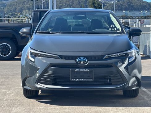 New 2026 Toyota Corolla XLE FWD image 3