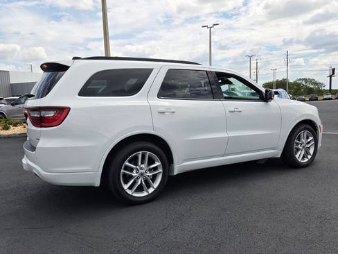Used 2024 Dodge Durango GT RWD image 7