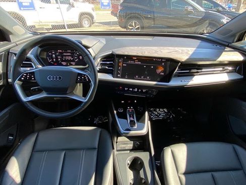 Used 2024 Audi Q4 e-tron Premium w/ Convenience Package image 10