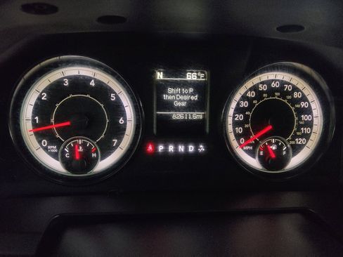 Used 2016 RAM 1500 Tradesman w/ Popular Equipment Group image 23