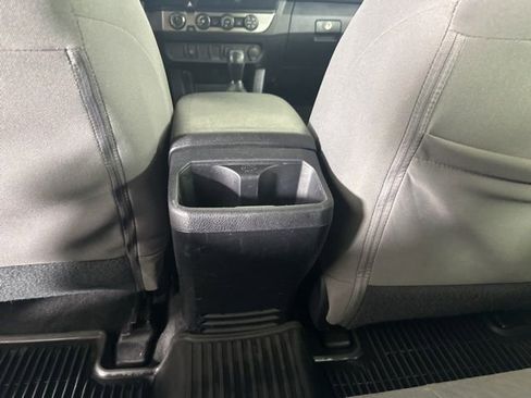 Used 2020 Toyota Tacoma SR AWD/4WD image 20