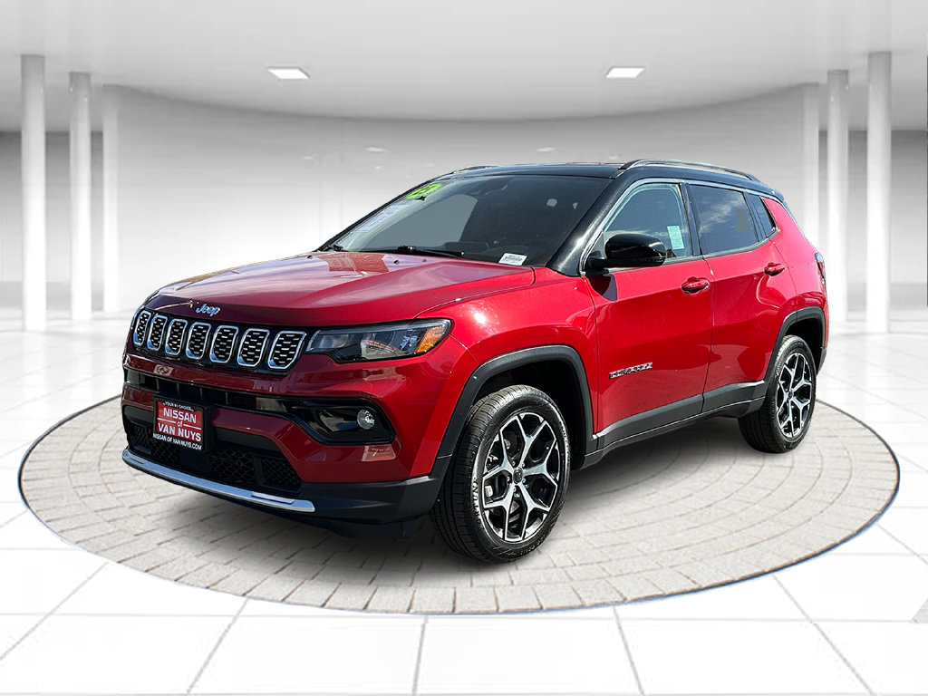 Used 2025 Jeep Compass Limited AWD/4WD image 1