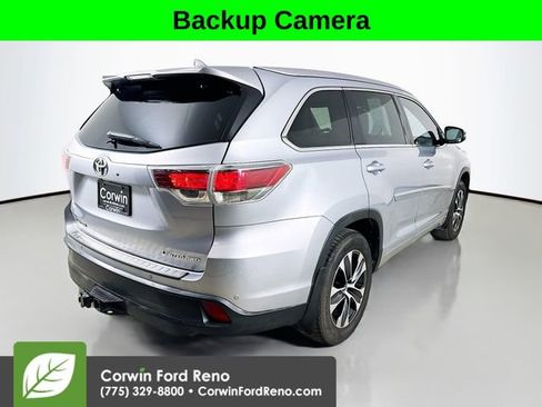 Used 2015 Toyota Highlander Limited Platinum AWD/4WD image 7