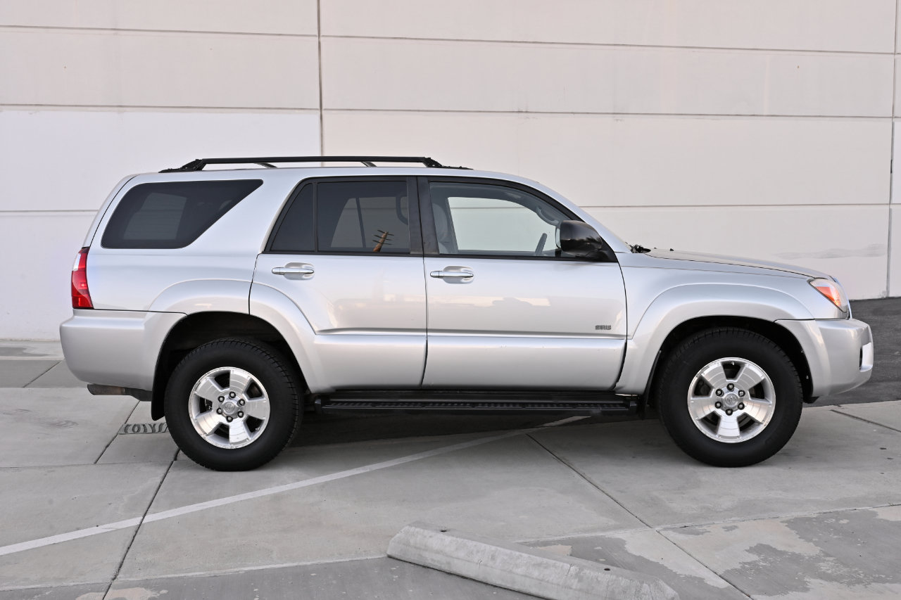 Used 2008 Toyota 4Runner SR5 RWD image 7