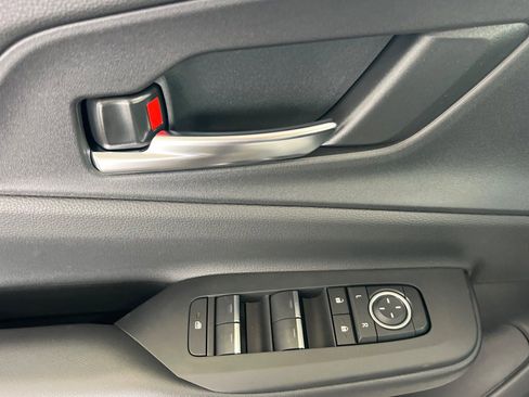 New 2026 Toyota Prius Plug-In Hybrid image 8