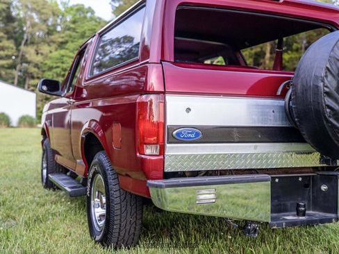 Used 1995 Ford Bronco XLT AWD/4WD image 81