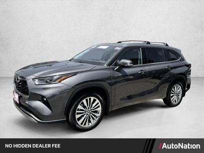 Certified 2024 Toyota Highlander Platinum