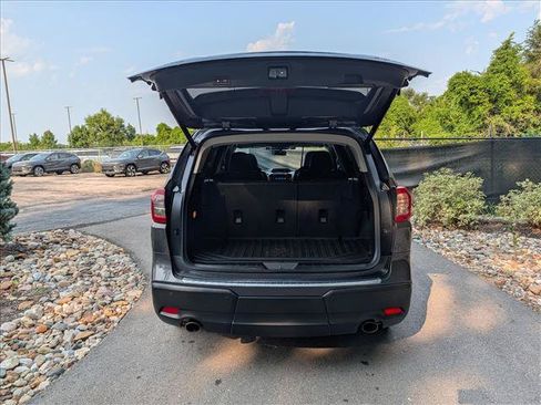 Used 2021 Subaru Ascent Touring AWD/4WD image 24