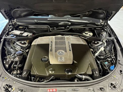 Used 2011 Mercedes-Benz CL 65 AMG image 18