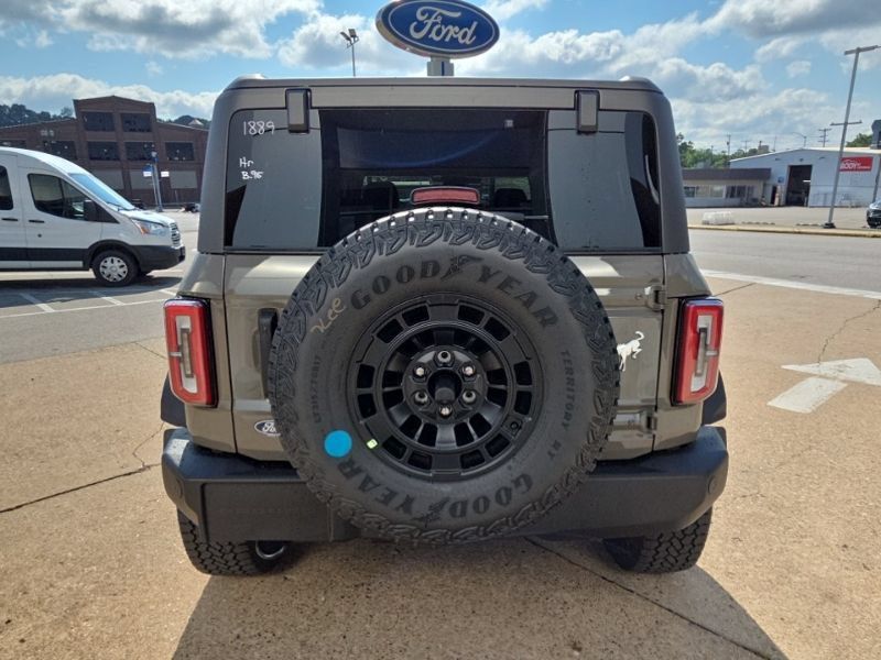 New 2026 Ford Bronco Outer Banks w/ Sasquatch Package AWD/4WD image 6