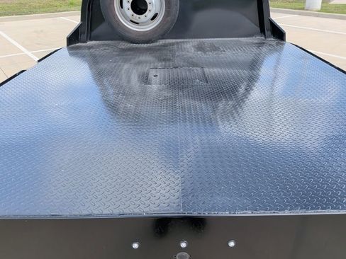 Used 2023 RAM 5500 Tradesman image 33