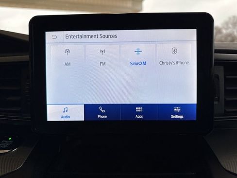 Used 2020 Ford Explorer XLT image 19