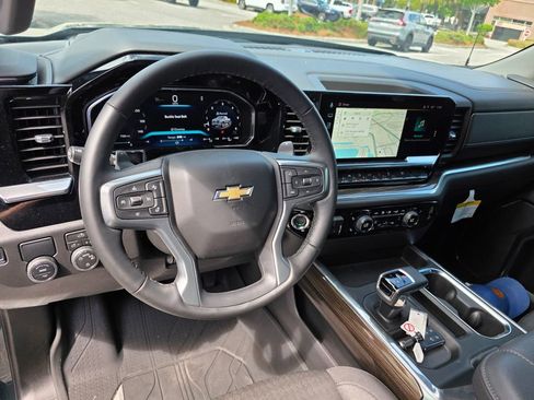 New 2026 Chevrolet Silverado 1500 LT w/ Convenience Package II RWD image 13