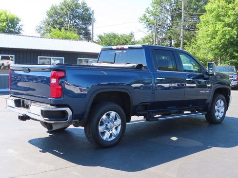 Used 2020 Chevrolet Silverado 2500 LTZ w/ LTZ Plus Package AWD/4WD image 6