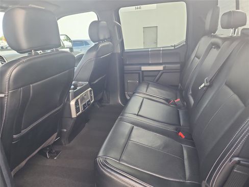 Certified 2020 Ford F250 Lariat w/ Chrome Package image 18