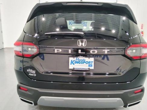 New 2026 Honda Pilot EX-L image 4