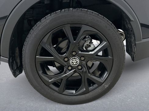 Used 2022 Toyota C-HR Nightshade image 18