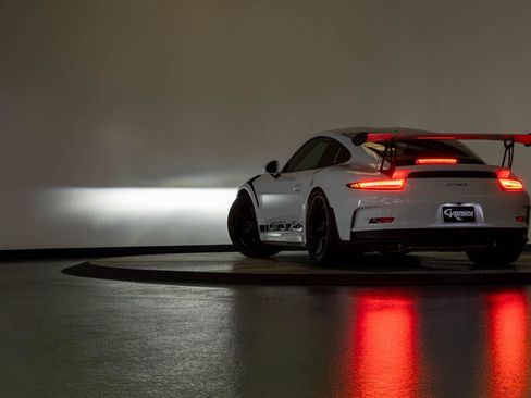 Used 2016 Porsche 911 GT3 RS RWD image 30