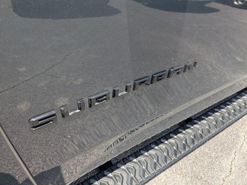 Used 2021 Chevrolet Suburban Z71 w/ Rear Media and Nav Package AWD/4WD image 37