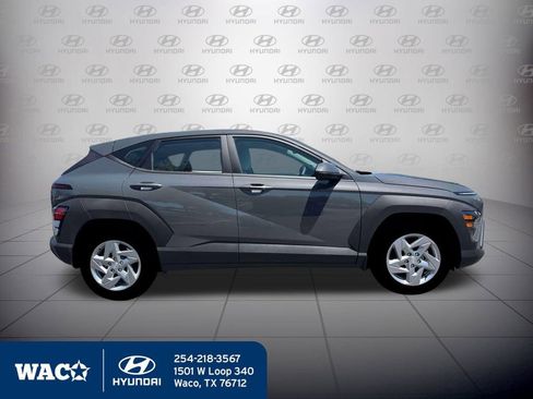 Used 2026 Hyundai Kona SE image 14