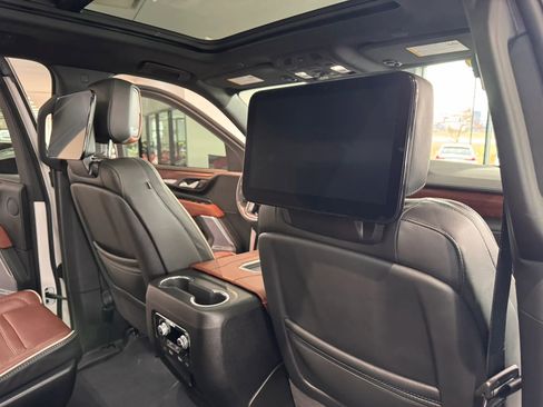 Used 2023 GMC Yukon Denali Ultimate image 20