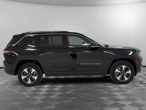 Used 2022 Jeep Grand Cherokee Limited 4xe w/ Luxury Tech Group II AWD/4WD image 6