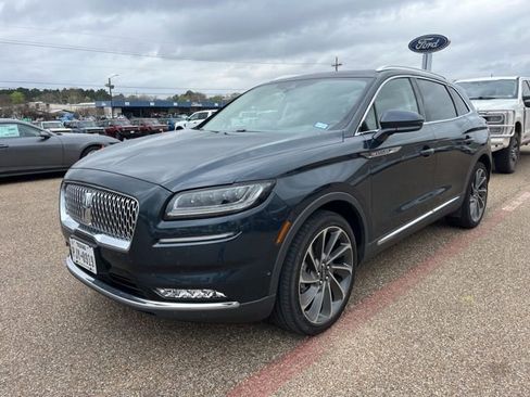 Used 2021 Lincoln Nautilus Reserve w/ Equipment Group 202A image 3