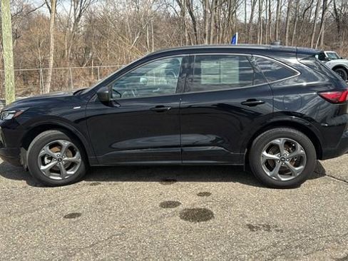 Certified 2024 Ford Escape ST-Line w/ Tech Pack #1 image 6