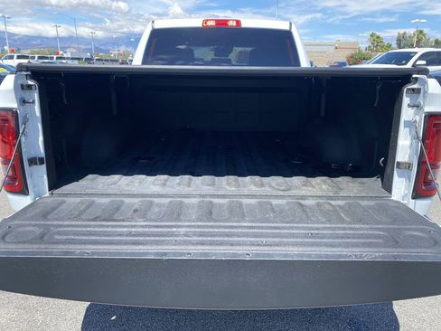Used 2025 RAM 2500 Big Horn w/ Bed Convenience Group RWD image 25