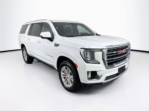 Used 2024 GMC Yukon XL SLT image 8