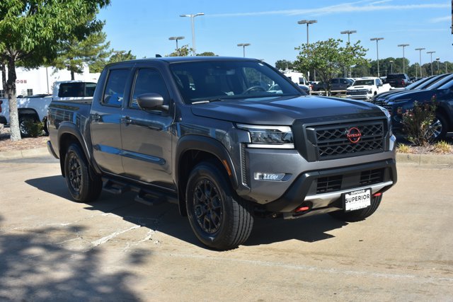 Used 2023 Nissan Frontier PRO-4X w/ Pro-4X Premium Package AWD/4WD image 3