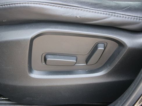 Used 2018 MAZDA CX-5 Touring FWD image 21