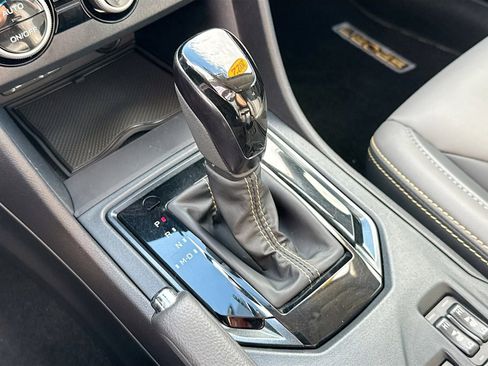 Used 2022 Subaru Crosstrek 2.5i Sport w/ Moonroof Package image 16