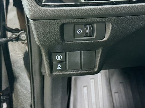 Used 2022 Honda Civic EX image 17