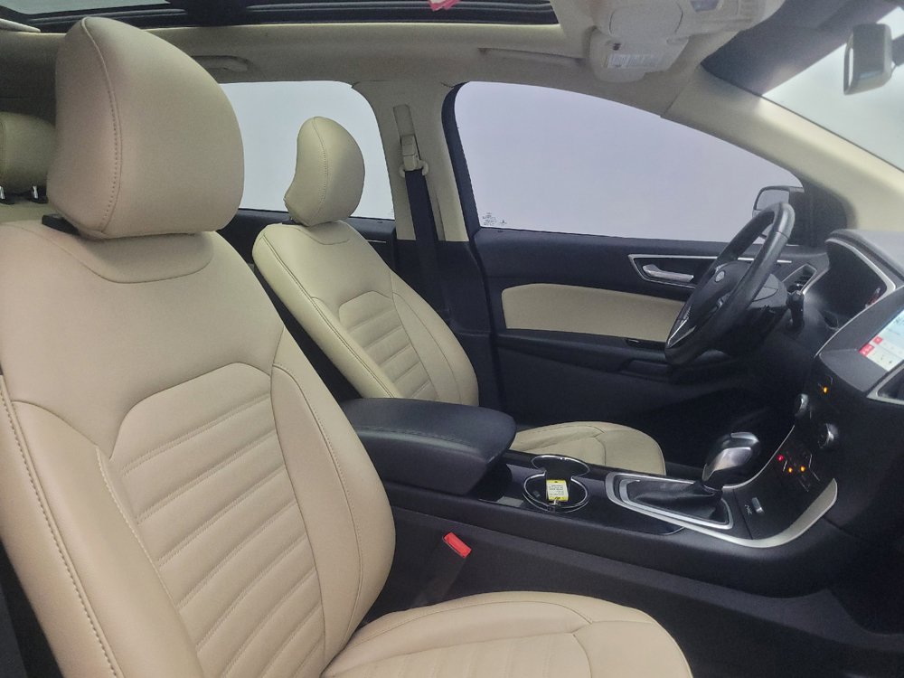 Used 2018 Ford Edge SEL w/ Equipment Group 201A AWD/4WD image 21