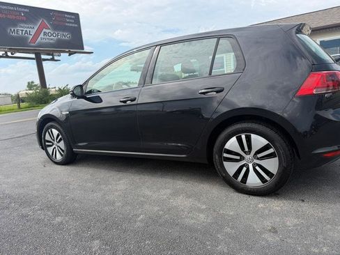Used 2016 Volkswagen e-Golf SE FWD image 35