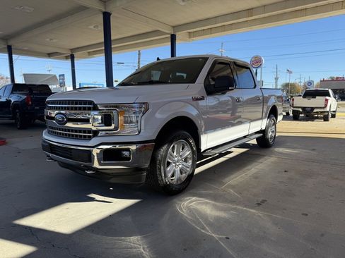 Used 2019 Ford F150 XLT w/ Equipment Group 302A Luxury image 7