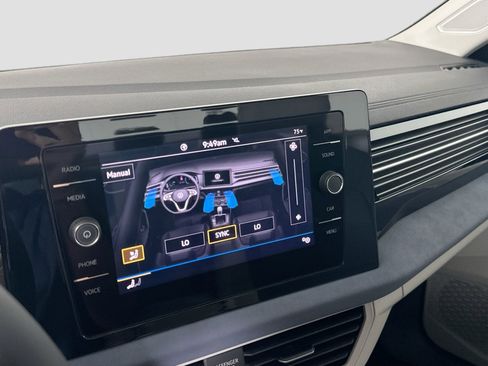 New 2026 Volkswagen Jetta SE image 16