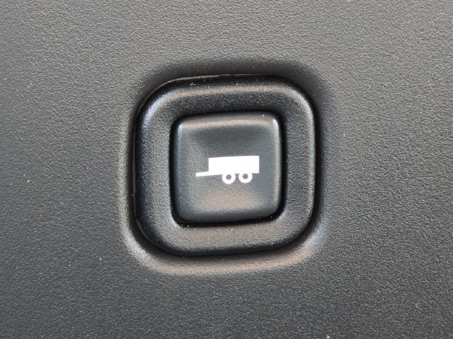 New 2026 Chevrolet Express 2500 w/ Driver Convenience Package RWD image 5