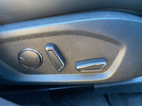 Used 2019 Ford Fusion Energi Titanium image 45