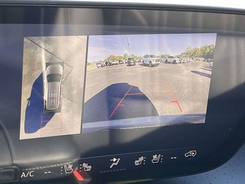 New 2026 Buick Enclave Avenir w/ Super Cruise Package FWD image 11