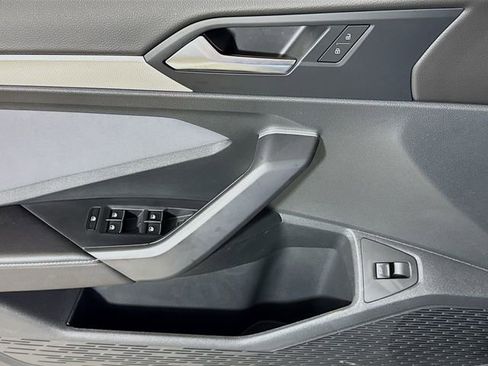 New 2026 Volkswagen Jetta SE image 14