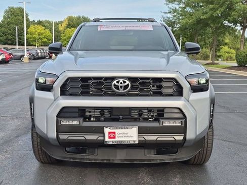 Certified 2025 Toyota 4Runner TRD Off-Road Premium AWD/4WD image 5